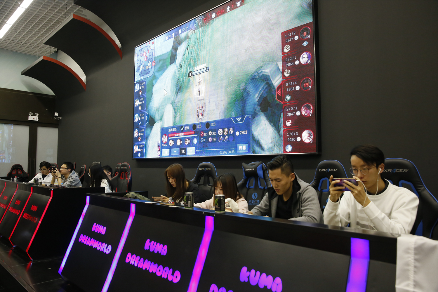 9z在2025年CS亚洲锦标赛：美洲公开预选赛中因一名选手睡过头而遭遇技术性失利