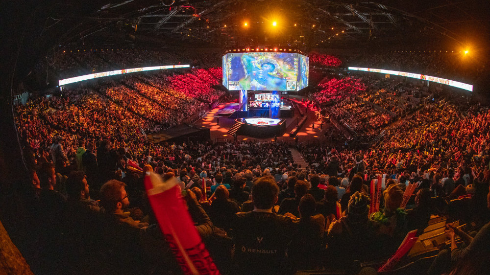 LPL夏季赛W1D5：WE交手LGD，EDG携新中辅挑战JDG